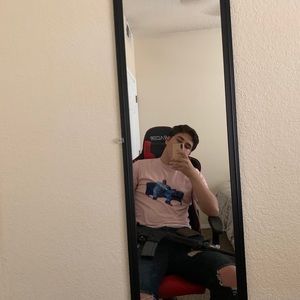 Meet your Posher, Axel